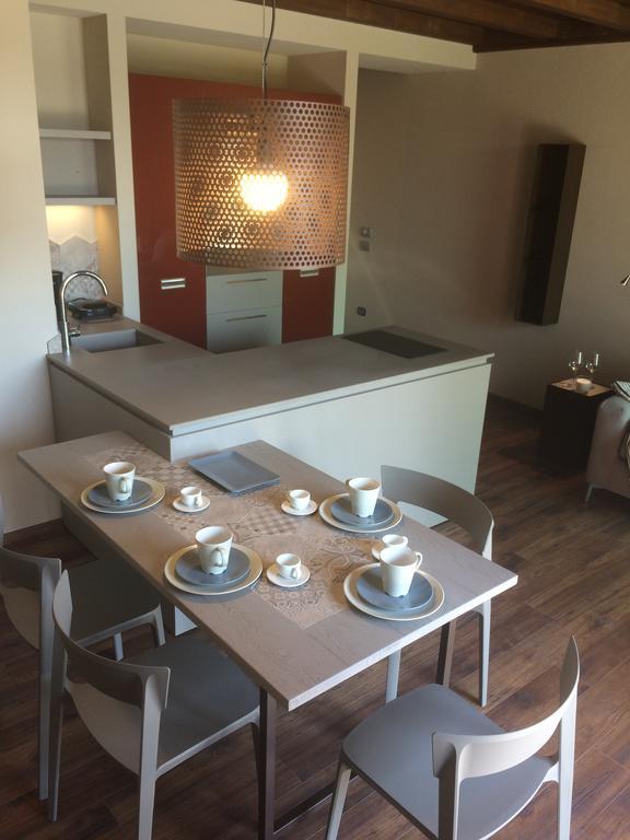 Energaia Apartamento Toscolano Maderno Quarto foto
